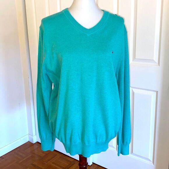 Tommy Hilfiger Like New V Neck Premium Cotton Sweater - Picture 2 of 5